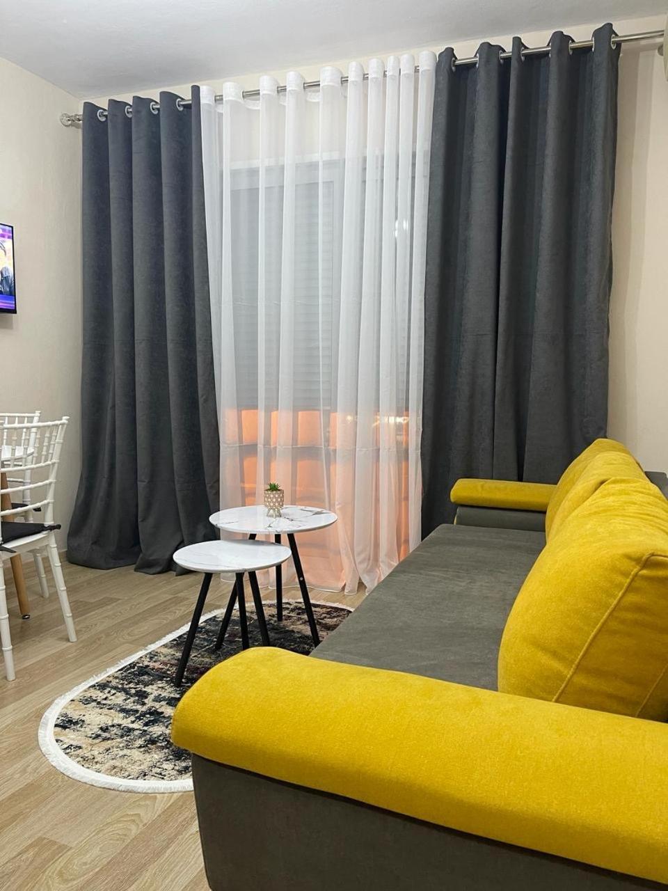 Comfort Apartment City Center Tirana Exterior photo